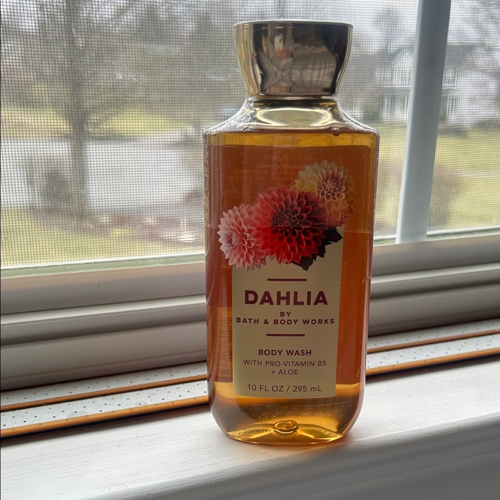 Bath & Body Works Dahlia Body Wash